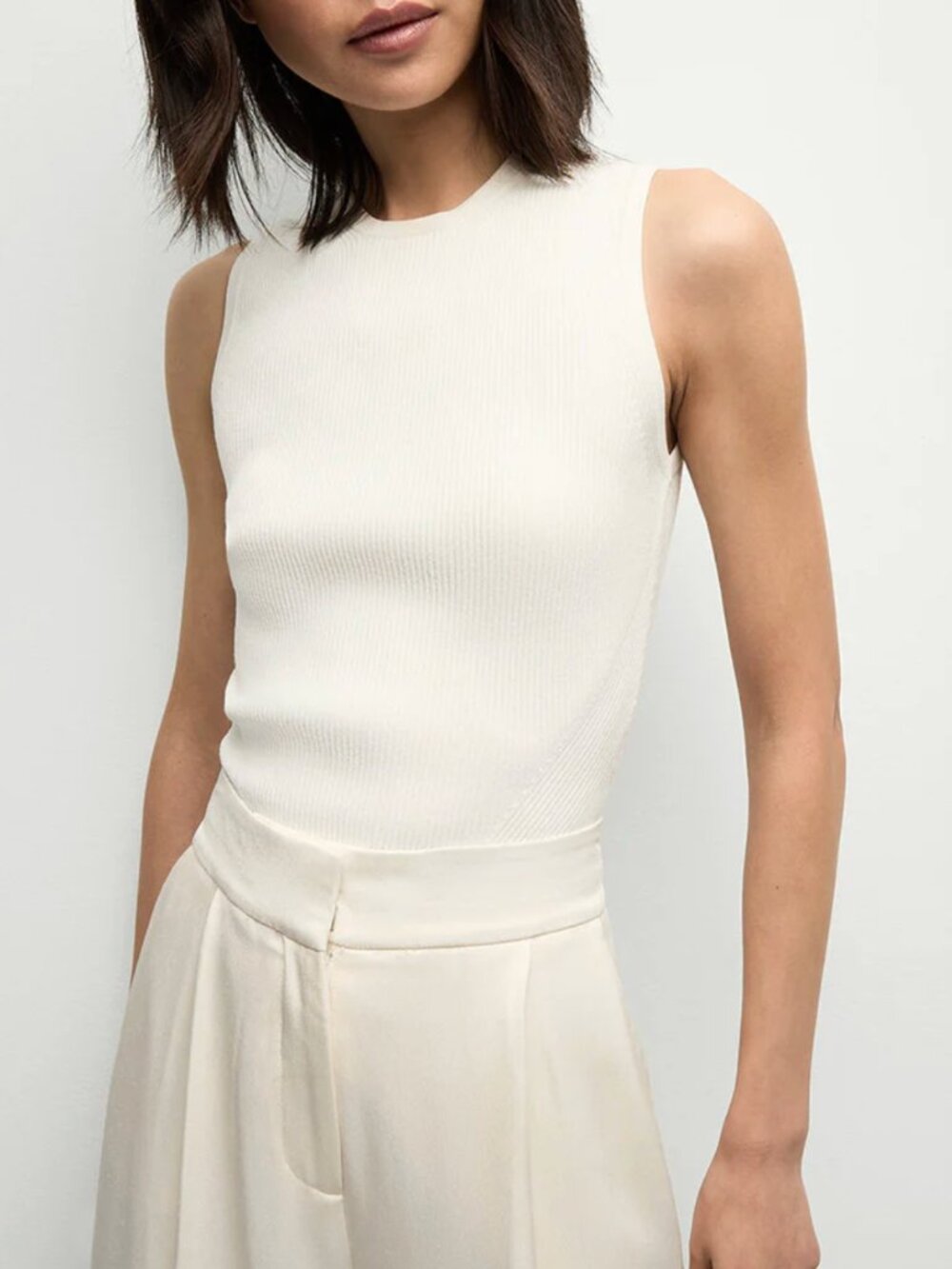 Veronica Beard Sid Crewneck Sleeveless Pullover Tank (Off White) - Large